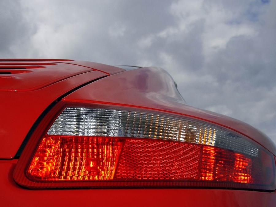  Porsche 911 Carrera S 2005 года  (фото 79 из 136)